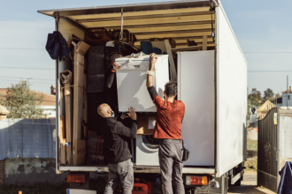 Dicas da Jm Mudanças para proteger seus móveis e evitar retrabalho durante reformas.