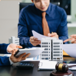 O planejamento jurídico empresarial permite organizar decisões estratégicas e reduzir riscos operacionais nas empresas, segundo Gilmar Stelo e Stelo Advogados Associados.